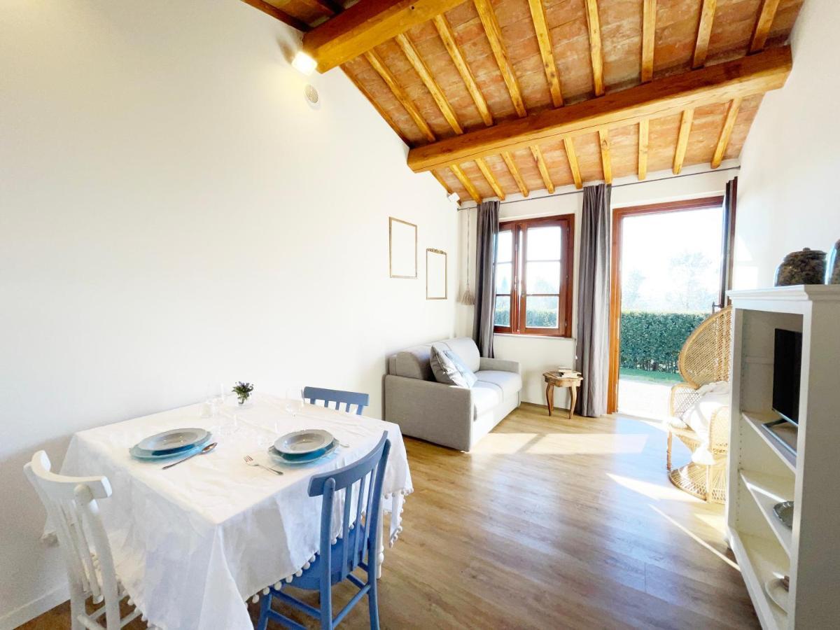 Oliveta Blu: Elegante A Due Passi Dal Centro Apartment เซียนา ภายนอก รูปภาพ