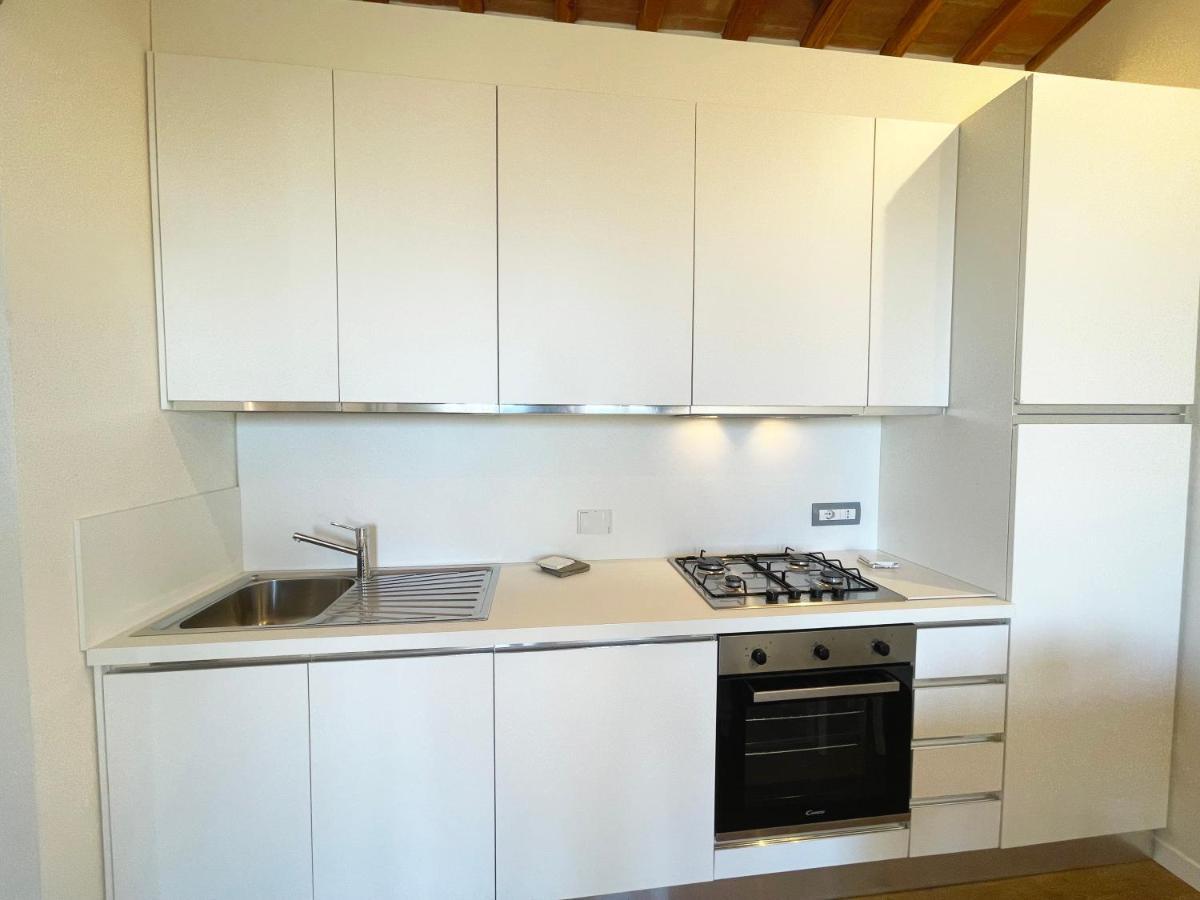 Oliveta Blu: Elegante A Due Passi Dal Centro Apartment เซียนา ภายนอก รูปภาพ
