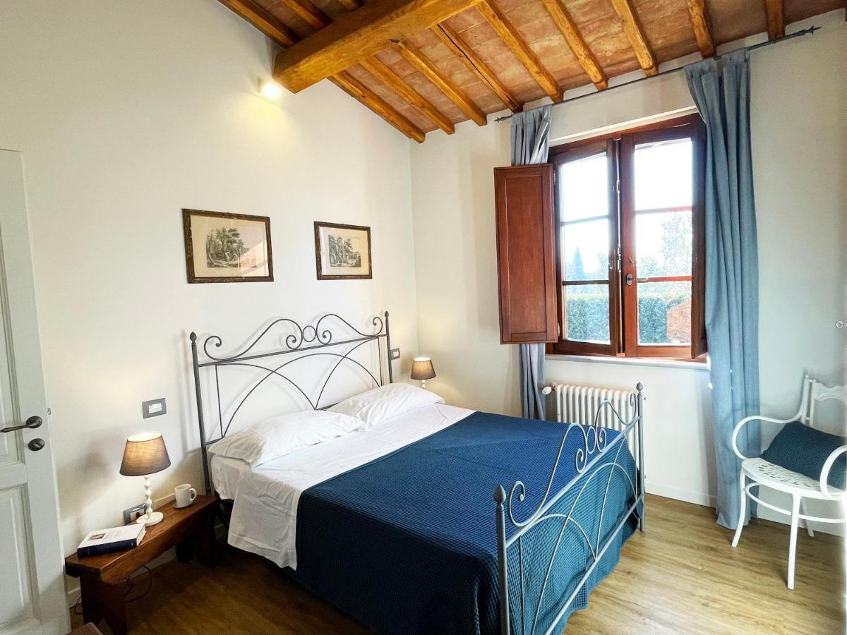 Oliveta Blu: Elegante A Due Passi Dal Centro Apartment เซียนา ภายนอก รูปภาพ