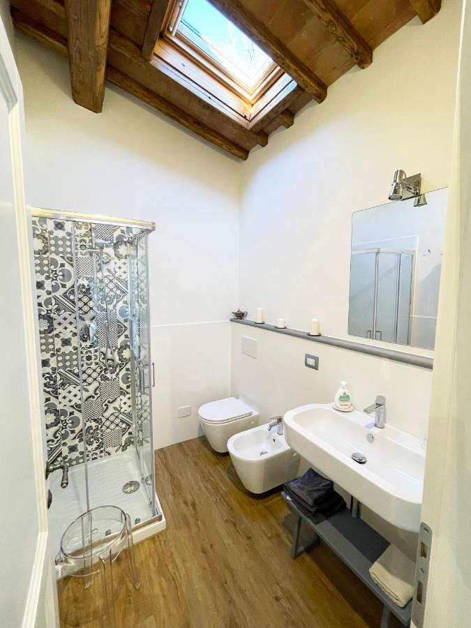 Oliveta Blu: Elegante A Due Passi Dal Centro Apartment เซียนา ภายนอก รูปภาพ